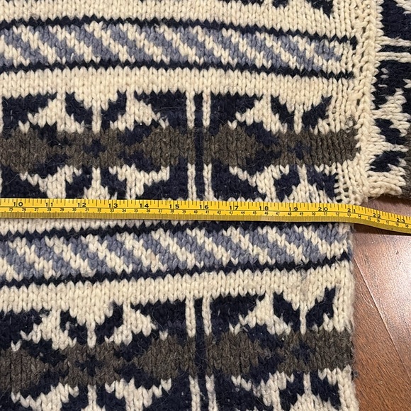 Las Americas wool pullover - Picture 5 of 7